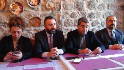 DEVA Partisi Milletvekili Ekmen, "Bir devletin, bir terör örgütüyle görüşmeler yoluyla onu silahsızlaştırmasını meşru buluyoruz"