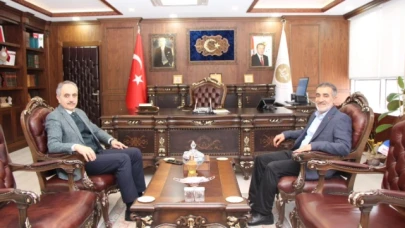 Dilmaç’tan Müftü Bayram’a Ziyaret