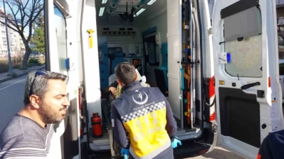 Dolmuş yayaya çarptı: 1 yaralı