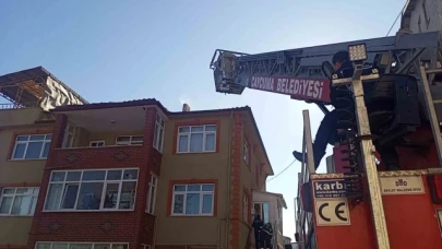 Ev yangını korkuttu
