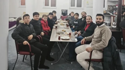 Hamit Kaplan Camii Gençlik Merkezi’nde Gençlik Buluşması