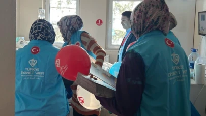 Kandilde Hastanedeki Çocuklar Unutulmadı