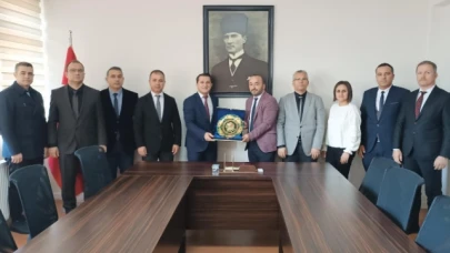 Kartal misafir ettiği eğitimcilerle vedalaştı
