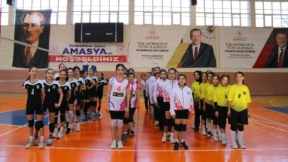Küçük Kızlar Voleybol İl Birinciliği Müsabakaları tamamlandı