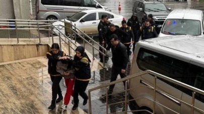 Oğlunu iple boğarak öldüren kadın tutuklandı