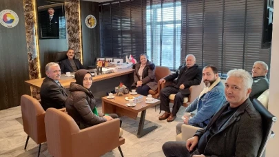 Tahmas'dan bir dizi ziyaret