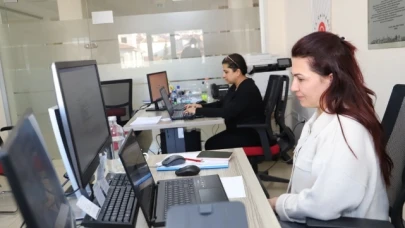 ÜNİ-DOKAP’tan Stres ve Özgüven Konulu Eğitim