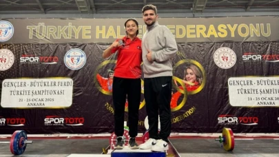 Zehra Nur Aslan Türkiye 2.'si Oldu
