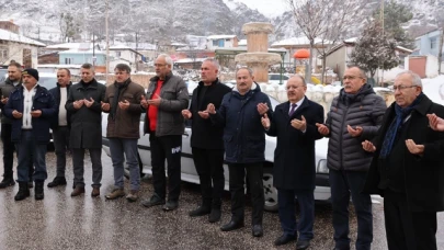 1990 yılında hayatını kaybeden maden işçileri dualarla anıldı