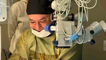 25 yıllık görme kaybı son buldu: Bu ameliyat ilk kez gerçekleştirildi