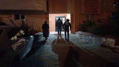 62 yaşındaki adam evinde ölü bulundu
