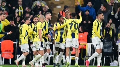 Fenerbahçe derbiye +3 puan ile gidiyor!