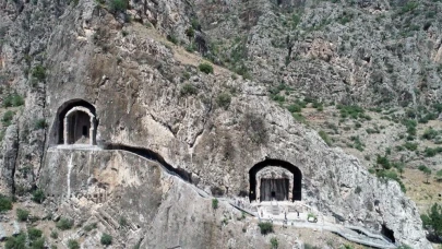 Kral Kaya Mezarlarını Gördünüz mü?