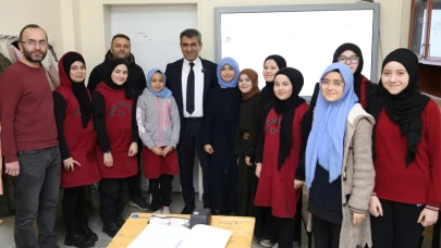 Başkan Rıfat Uzun’dan Öğrencilere Sürpriz Ziyaret