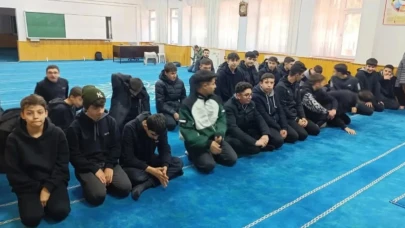 Merzifon Müftülüğü'nden "Öğle Arası Namaz Molası" Etkinliği