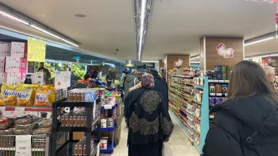 Marketler Ramazan alışverişi yoğunluğuna devam ediyor