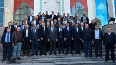 Kayrıcı, Köy Muhtarlarıyla Genel Merkez’de Buluştu
