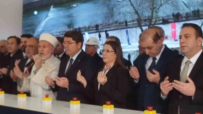 Bakan Tunç'dan yargı eleştirilerine sert tepki