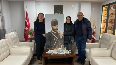 Başkan Özyol, Bayrak ve Geçit'i misafir etti