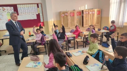 Davu, İkinci Dönemin İlk Gününde Öğrencilerle Buluştu