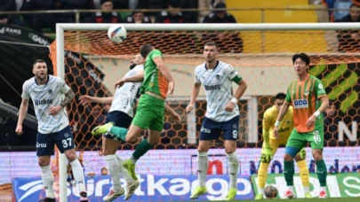 Fenerbahçe evine 2 golle dönüyor