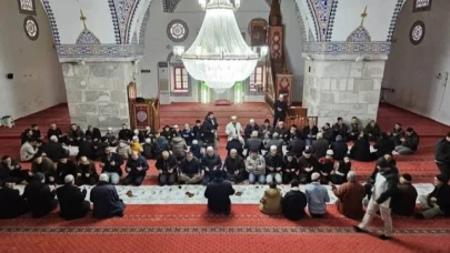 Gümüşhacıköy Sabah Namazı'nda Buluştu