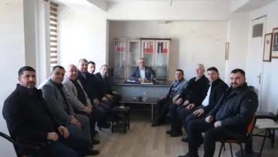 Kooperatif'ten Muhtarlar derneğine hayırlı olsun ziyareti