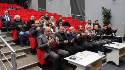 Meclis Saygı Duruşu ve Dualarla Açıldı