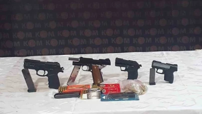Merzifon'da polisten silah operasyonu: 4 ruhsatsız tabanca ele geçirildi, 1 tutuklama