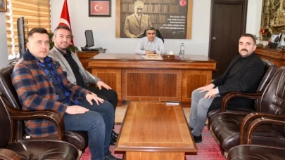 Merzifon Gençlerinden Karaaslan'a geçmiş olsun ziyareti