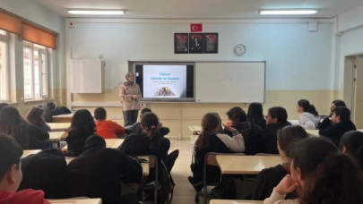 Öğrencilerle Sağlıklı Beslenme, Diyabet ve Fiziksel Aktivite Eğitimi