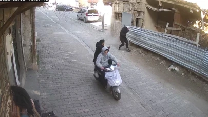Pompalı tüfekle saldırıp motosikletle kaçtılar