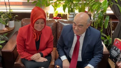 Şenel Temür'a hizmetlerinden ötürü teşekkür etti