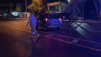 Tofaş kağıt gibi katlandı: 3 yaralı