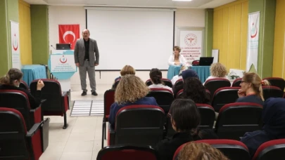 Ünite ve servis sorumluları ile değerlendirme toplantısı yapıldı