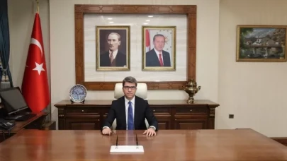 Vali Bakan, Berat Kandilini tebrik etti