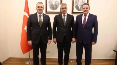 Vekil İpek ve Çilez, Bakan Memişoğlunu ziyaret etti.