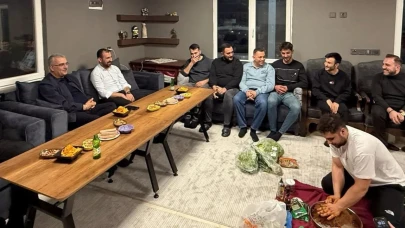 Milletvekili Ahlatcı, AK Partili Gençlerle Buluştu