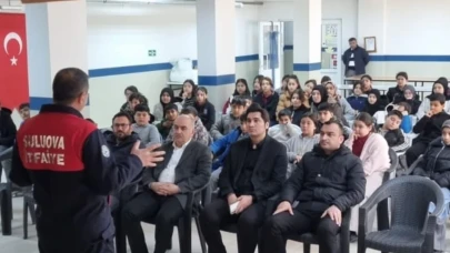 İtfaiye'den Deprem ve Yangın Eğitimi