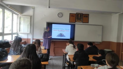 Öğrencilere Sağlıklı Yaşam Eğitimi