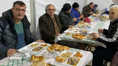 Tekman Metal Aiesinden Aşevi'nde İftar Yemeği