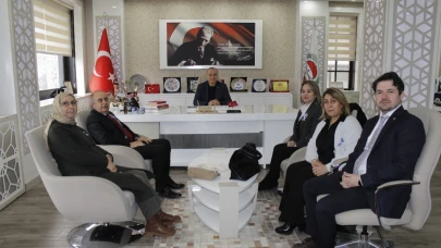 Başkan Kırlangıç, Başkan Kanbolat'ı Makamında Ağırladı