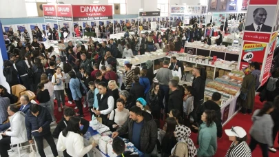 150’nin üzerinde yayınevi Merzifon’a geliyor