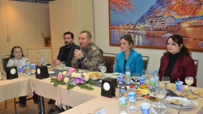 Amasya Emniyet Personelleri İftar Yemeğinde Buluştu