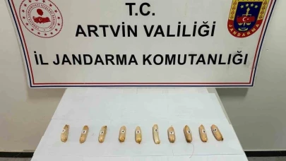 İranlı şüphelinin bağırsaklarından 10 paket uyluşturucu çıktı