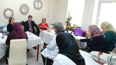 Vali Bakan, Halk Eğitimi Merkezi'nde İncelemelerde Bulundu
