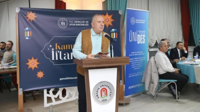 Rektörlükte Öğrencilerle  Kampüs İftarı