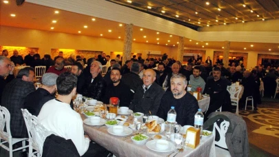 Dikiciler ve Kunduracılar Esnaf Odası Üyeleri İftarda Buluştu