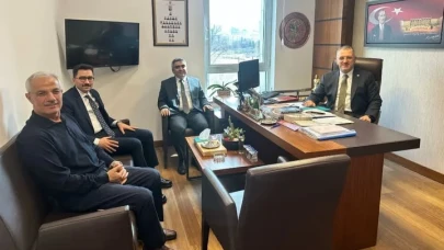 Çilez, Merzifon Protokolünü TBMM'deki çalışma ofisinde ağırladı