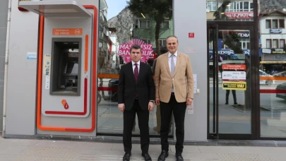 Vali Bakan’dan Banka Şubelerine Ziyaret